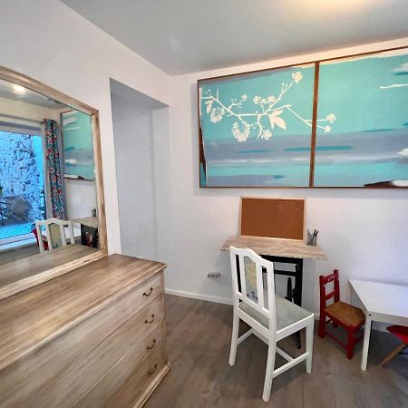 Apartamento 1 Quarto, Com Patio, Em Frente Praia Paço de Arcos Exterior foto