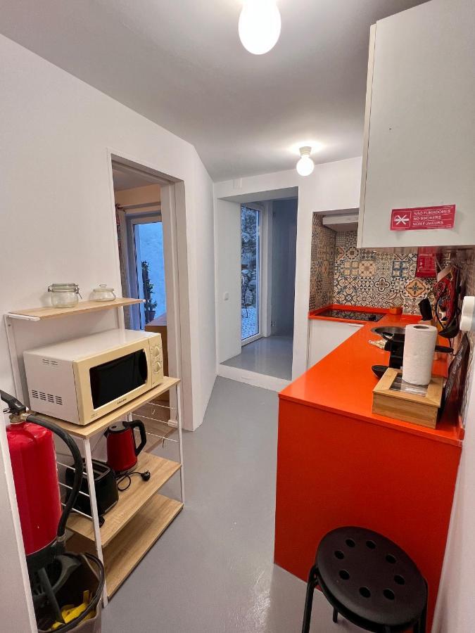 Apartamento 1 Quarto, Com Patio, Em Frente Praia Paço de Arcos Exterior foto